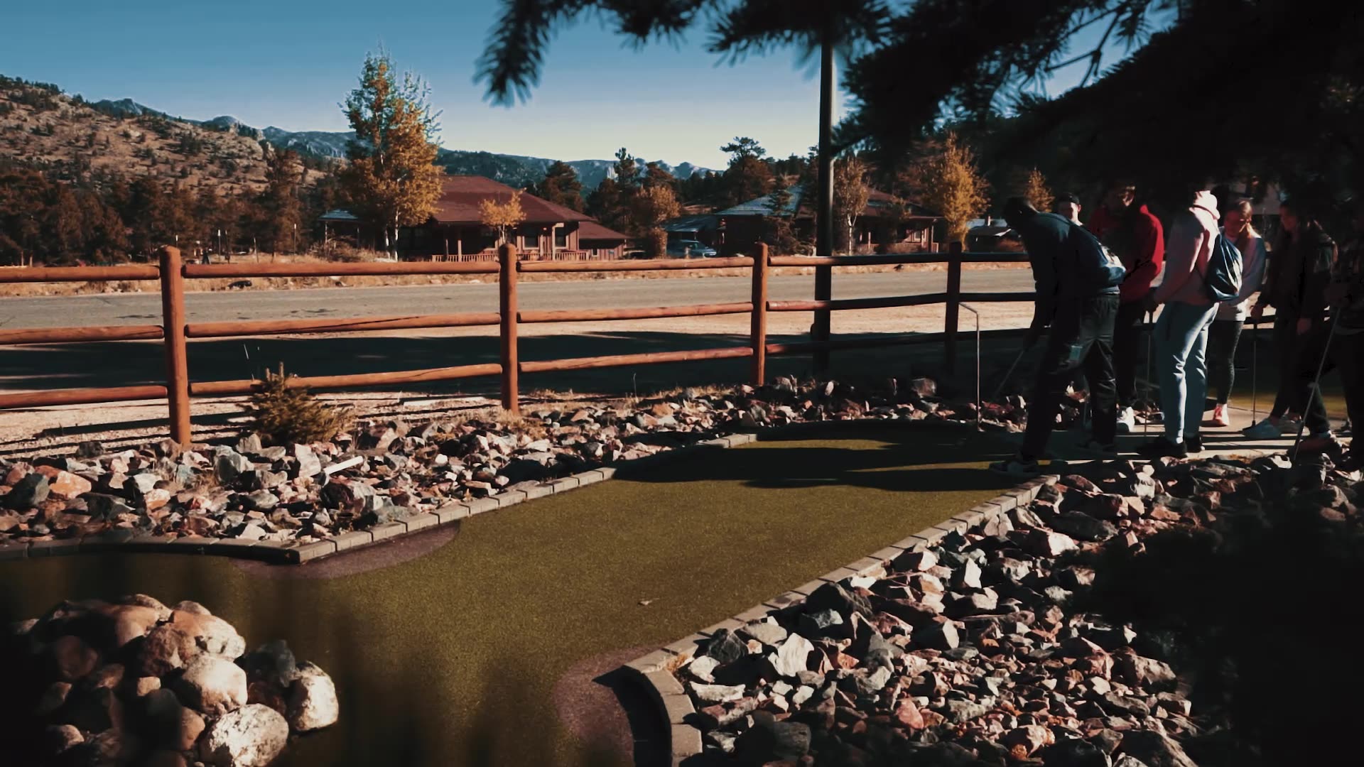 Summit highlight frame